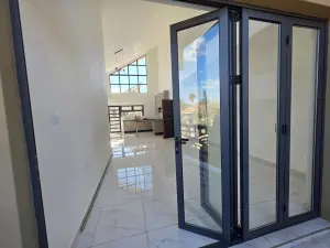 Flat/Apartment to Rent in Avondale West