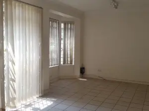 Flat/Apartment to Rent in Newlands