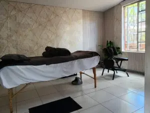 Commercial Property to Rent in Alexandra Park