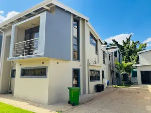 Townhouse/Cluster to Rent in Highlands