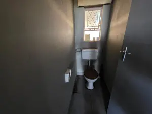 Commercial Property to Rent in Msasa