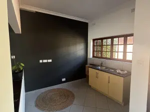 Commercial Property to Rent in Borrowdale