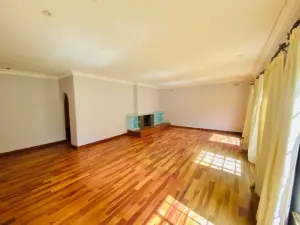 4 Bedroom House to Rent in Ballantyne Park
