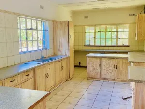 4 Bedroom House to Rent in Ballantyne Park