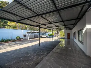 Commercial Property to Rent in Mount Pleasant
