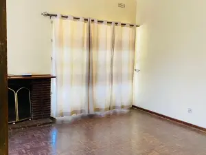 3 Bedroom House to Rent in Ashdown Park