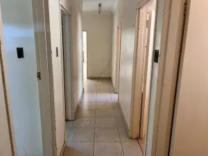 3 Bedroom House to Rent in Marlborough