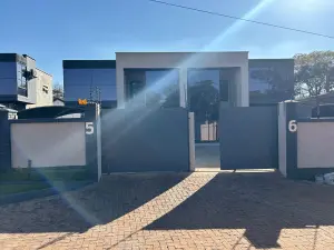 Townhouse/Complex/Cluster to Rent