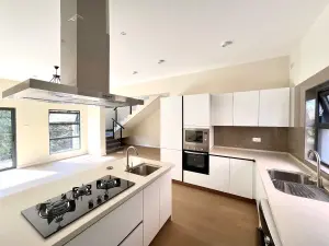 Townhouse/Complex/Cluster to Rent