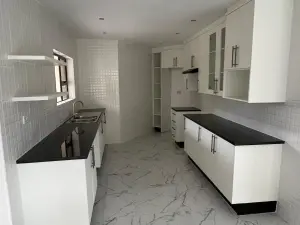 2 Bedroom Cottage/Garden Flat to Rent in Milton Park