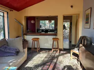 1 Bedroom Cottage/Garden Flat to Rent in Sentosa