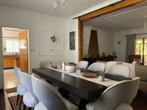 5 Bedroom House to Rent in Alexandra Park
