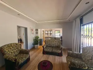 4 Bedroom House to Rent in Vainona