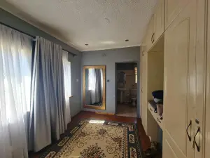 4 Bedroom House to Rent in Vainona