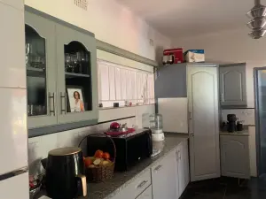 4 Bedroom House to Rent in Vainona