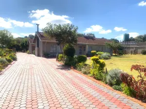 4 Bedroom House to Rent in Vainona
