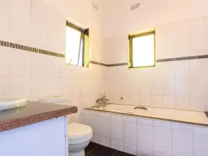 4 Bedroom House to Rent in Shawasha Hills