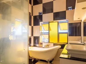 4 Bedroom House to Rent in Shawasha Hills