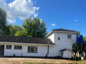 4 Bedroom House to Rent in Borrowdale