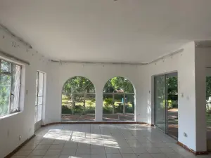 4 Bedroom House to Rent in Borrowdale