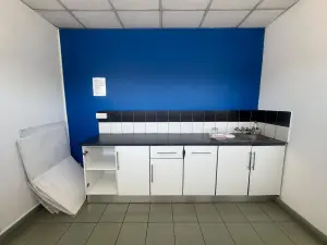 Commercial Property to Rent in Avondale