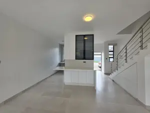Townhouse/Complex/Cluster to Rent in Borrowdale West