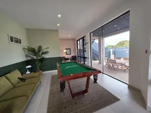 Townhouse/Complex/Cluster to Rent in Borrowdale West