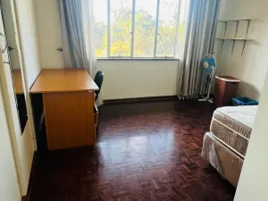 5 Bedroom House to Rent in Greendale North