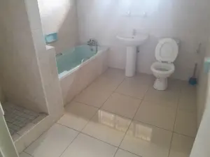 Commercial Property to Rent in Milton Park