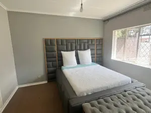 2 Bedroom Cottage/Garden Flat to Rent in Greencroft