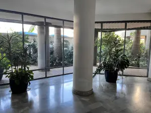 Flat/Apartment to Rent in Avenues