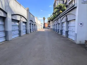 Flat/Apartment to Rent in Avenues