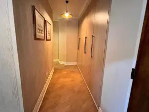 Flat/Apartment to Rent in Avenues