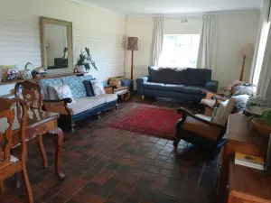 3 Bedroom Cottage/Garden Flat to Rent in Mount Pleasant