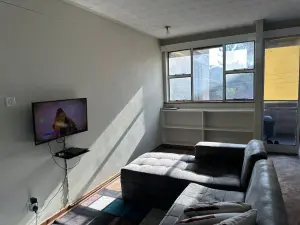 Flat/Apartment to Rent in Avenues