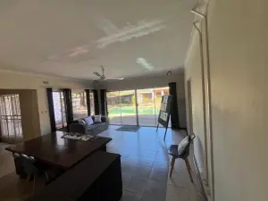 Commercial Property to Rent in Mount Pleasant