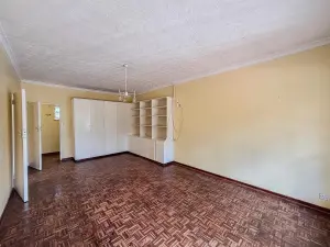 5 Bedroom House to Rent in Kambanji
