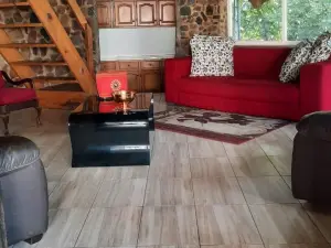 2 Bedroom House to Rent in Greystone Park