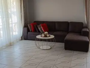 3 Bedroom House to Rent in Msasa Park