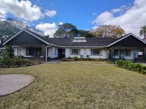 4 Bedroom House to Rent in Mount Pleasant