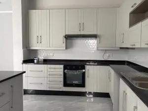 Townhouse/Complex/Cluster to Rent in Arlington