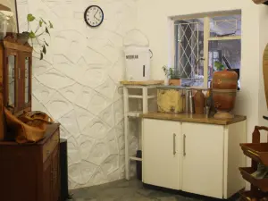 5 Bedroom House to Rent in Umwinsidale