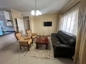 Townhouse/Complex/Cluster to Rent in Avondale West