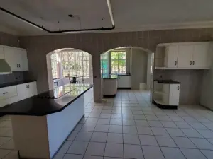 5 Bedroom House to Rent in Glen Lorne