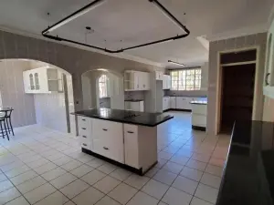 5 Bedroom House to Rent in Glen Lorne