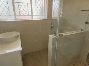Flat/Apartment to Rent in Mount Pleasant