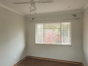 Flat/Apartment to Rent in Mount Pleasant