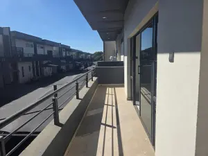 Townhouse/Complex/Cluster to Rent in Avondale
