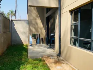 Townhouse/Complex/Cluster to Rent in Avondale West