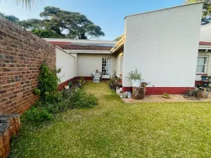 Townhouse/Complex/Cluster to Rent in Mandara